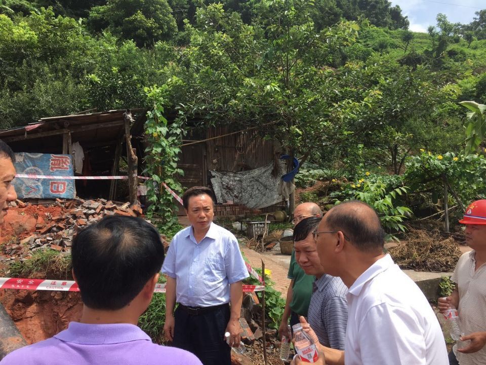 領導重視言安全 齊心協(xié)力渡難關