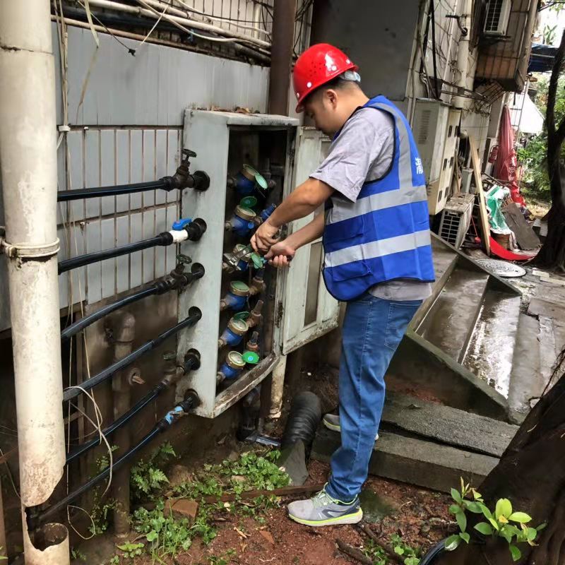 營(yíng)銷(xiāo)部水檢外修組著力推進(jìn)水表周檢工作
