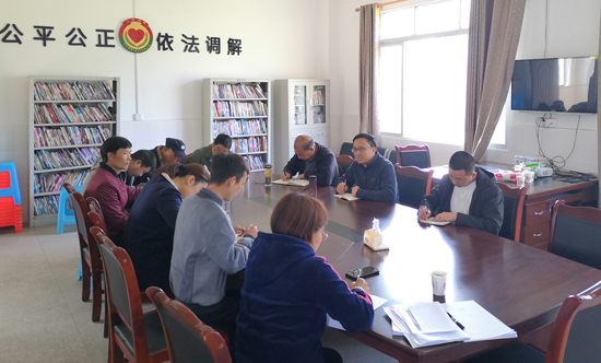 集團(tuán)公司黨委書(shū)記、董事長(zhǎng)周燕賓一行調(diào)研脫貧攻堅(jiān)工作