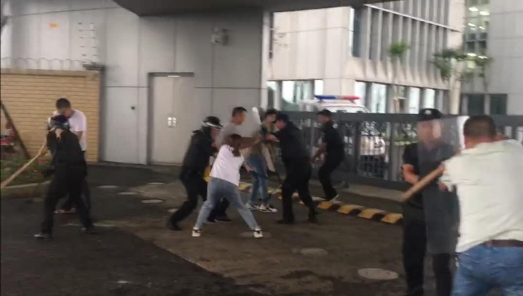 加強(qiáng)反恐演練，提高安全意識