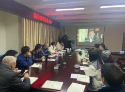 集團公司黨委委員、副總經理劉林參加 臨港支部組織生活會