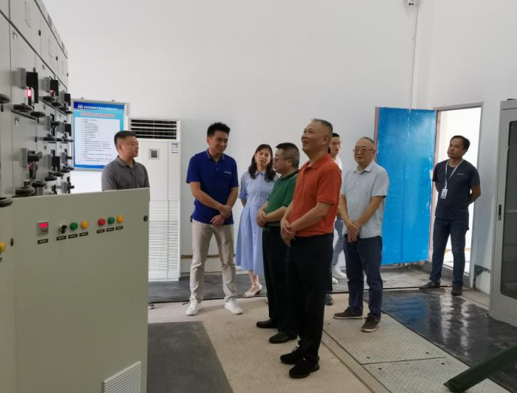 敘州區(qū)人大、政協(xié)領(lǐng)導到清源水務集團天泉供水公司調(diào)研