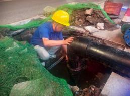 《榜樣在身邊》系列報(bào)道——彭敘軍、周玥 干一行 愛一行 鉆一行 用行動(dòng)踐行先鋒本色