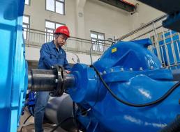 《榜樣在身邊》系列報道——陽輝、王琴 平凡崗位映初心，勤勉耕耘勇?lián)?dāng)